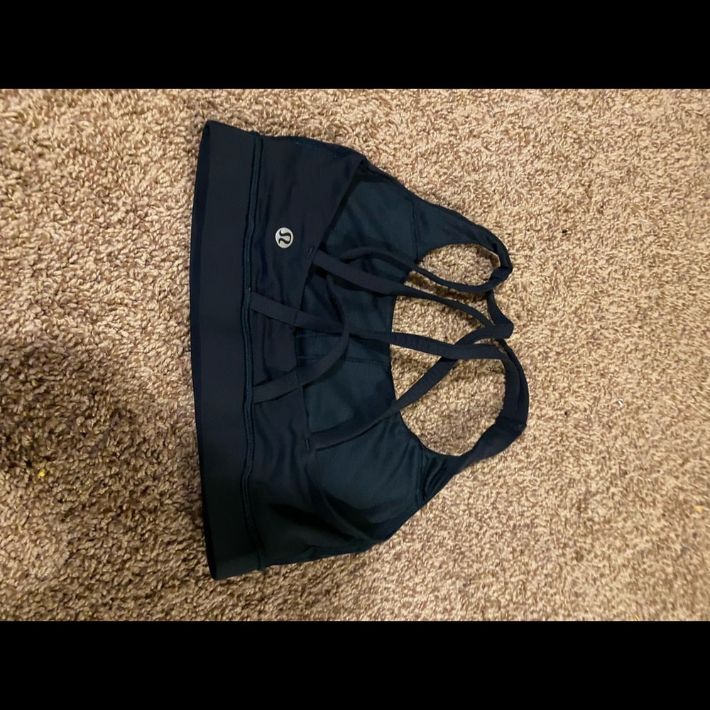 Navy lululemon sports bra